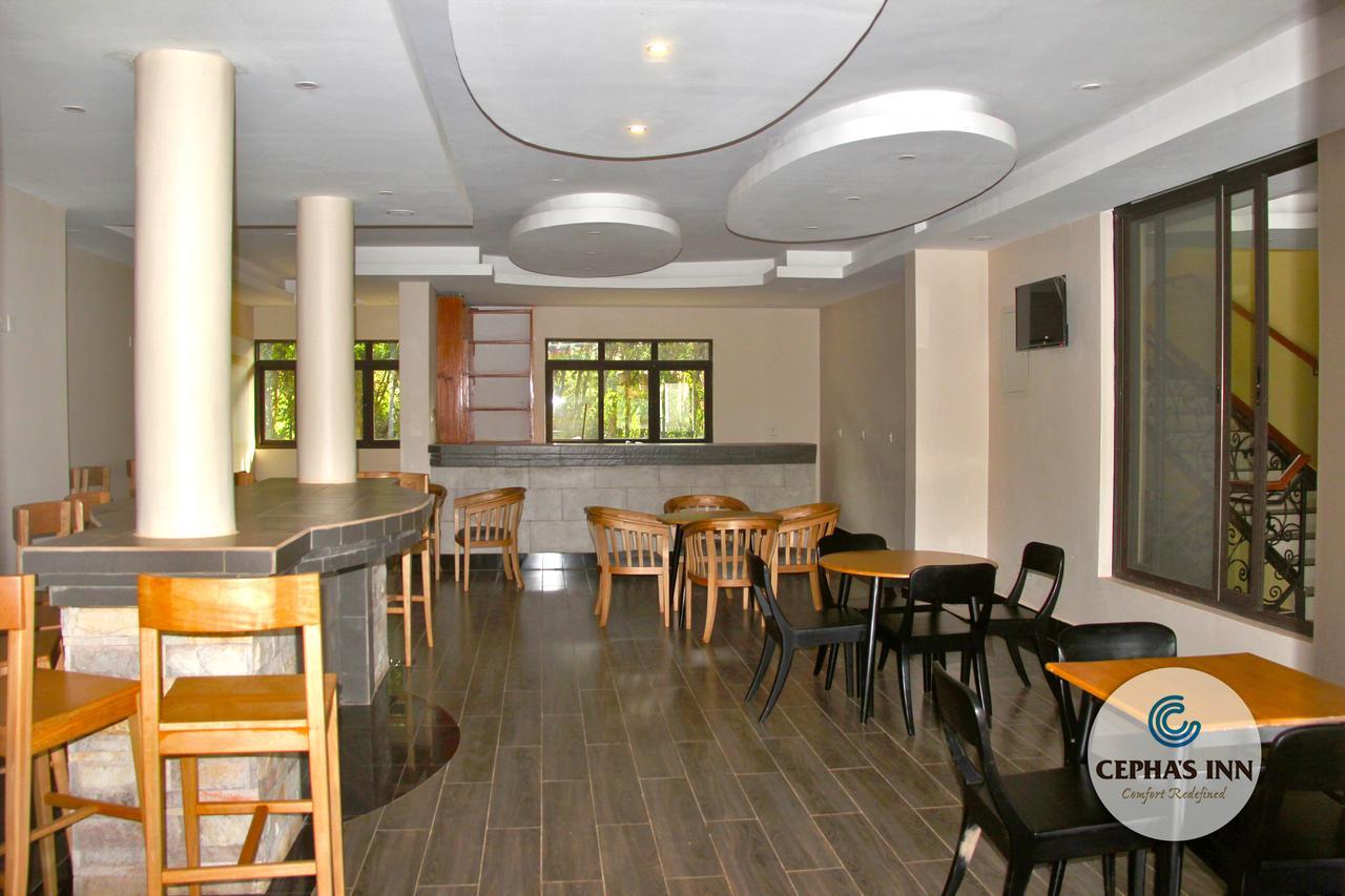 Cepha'S Inn Kabale Esterno foto