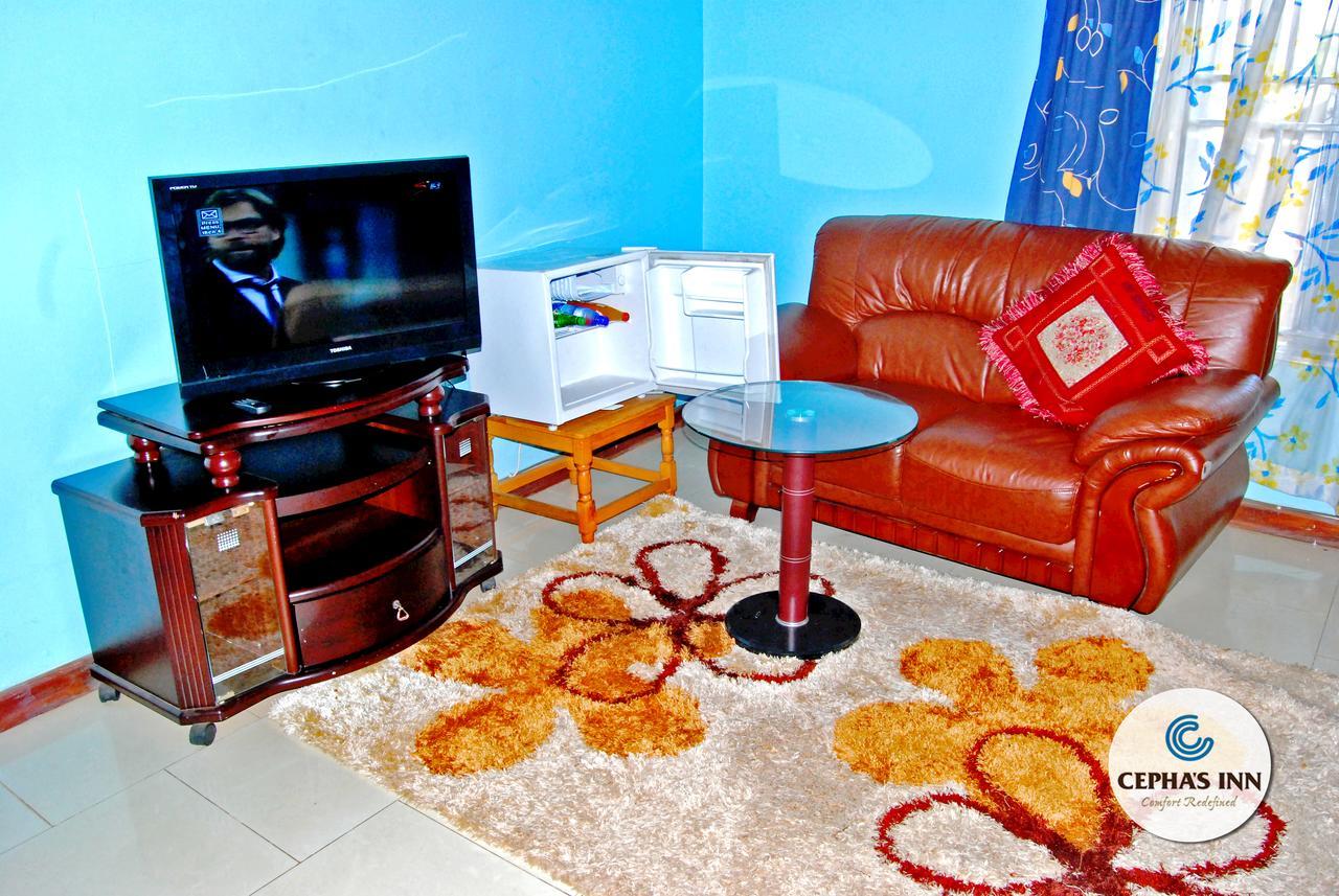 Cepha'S Inn Kabale Esterno foto
